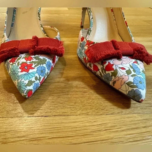 J. Crew Colette Bow Pumps in Liberty Poppy & Daisy - Picture 10 of 10